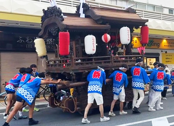だんじりの様子