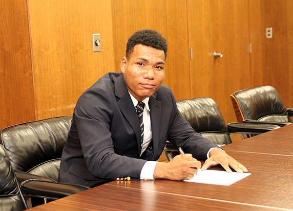 エドポロ ケイン選手