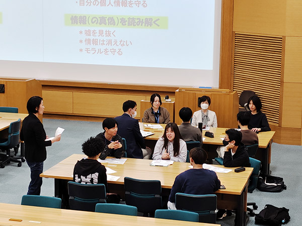 官学連携PBLの様子