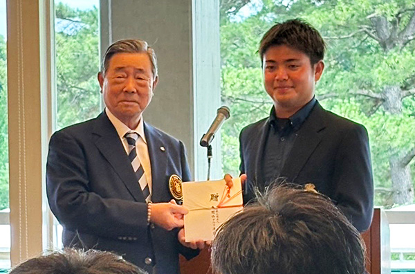 小窪 都斗選手