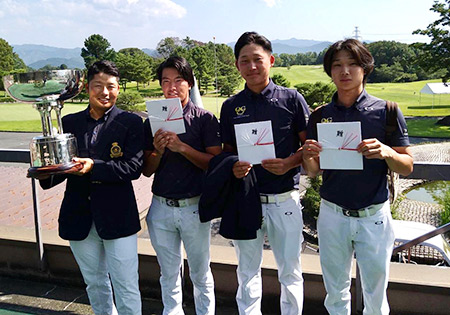 ゴルフ部男子選手